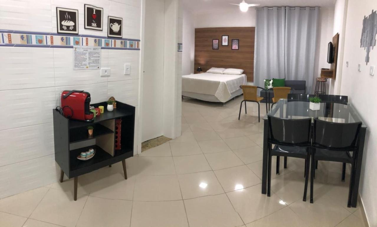 Estudio Charmoso Um Minuto A Pe Do Mar 과루자 외부 사진